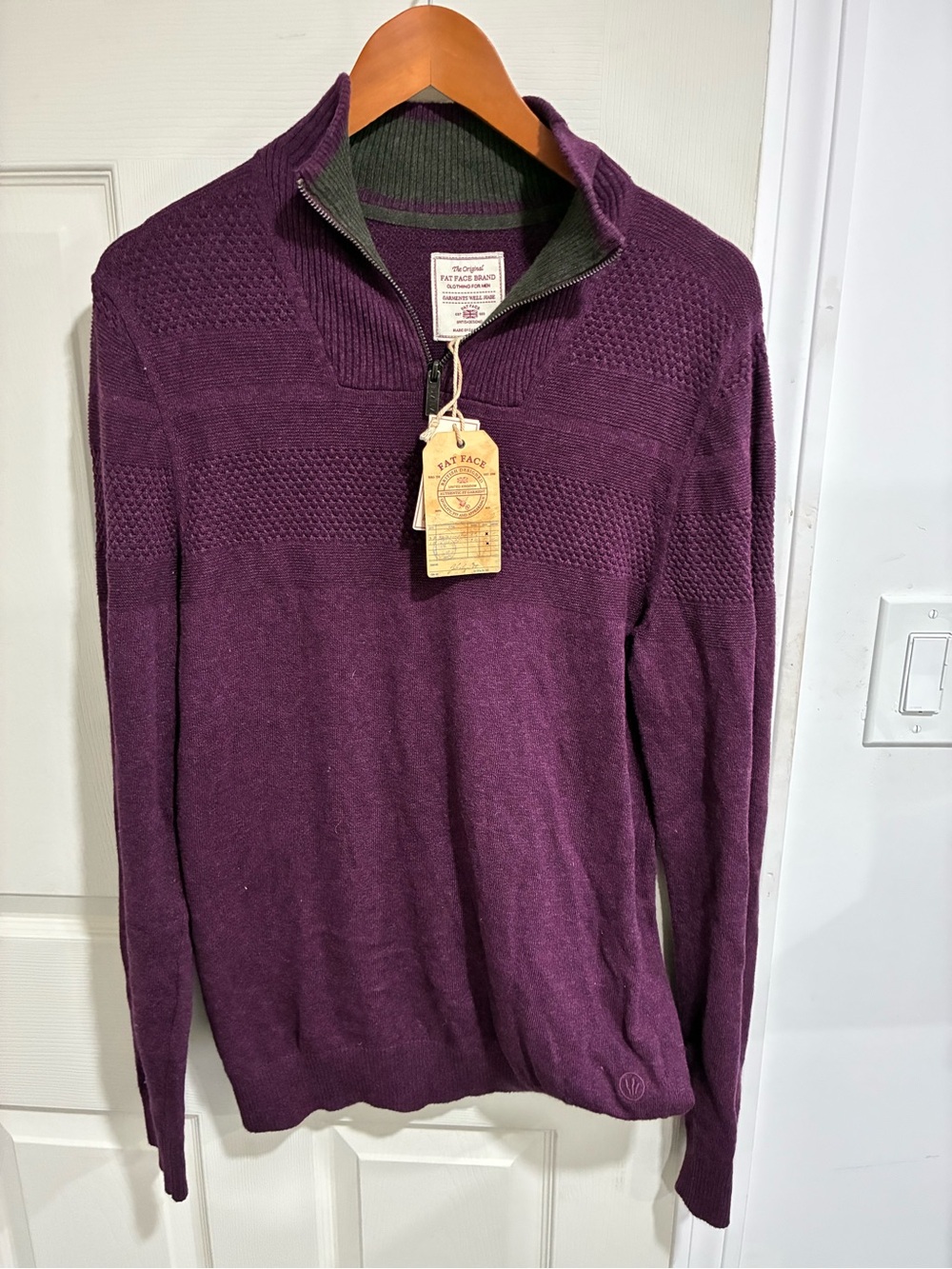 Fat Face Men's Half-Zip Sweater in Plum. Size Small mens